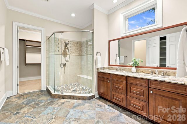 15503 Lake Ridge Road, Charlotte, NC 28278