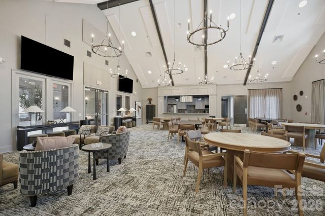 15503 Lake Ridge Road, Charlotte, NC 28278