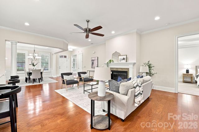 15503 Lake Ridge Road, Charlotte, NC 28278