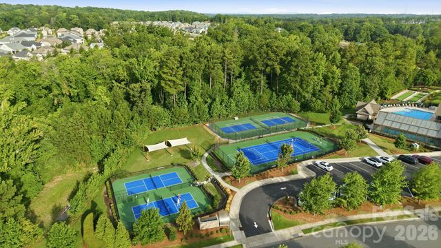 15503 Lake Ridge Road, Charlotte, NC 28278