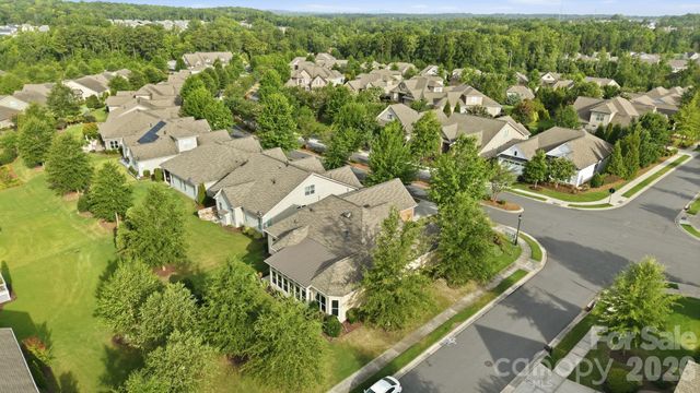 15503 Lake Ridge Road, Charlotte, NC 28278