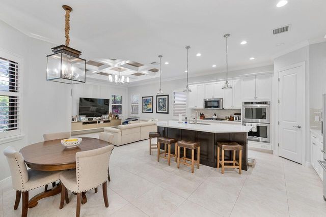 8040 NW 112th Terrace, Parkland, FL 33076