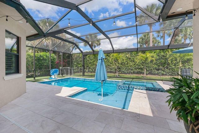 8040 NW 112th Terrace, Parkland, FL 33076