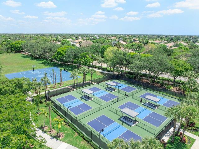 8040 NW 112th Terrace, Parkland, FL 33076