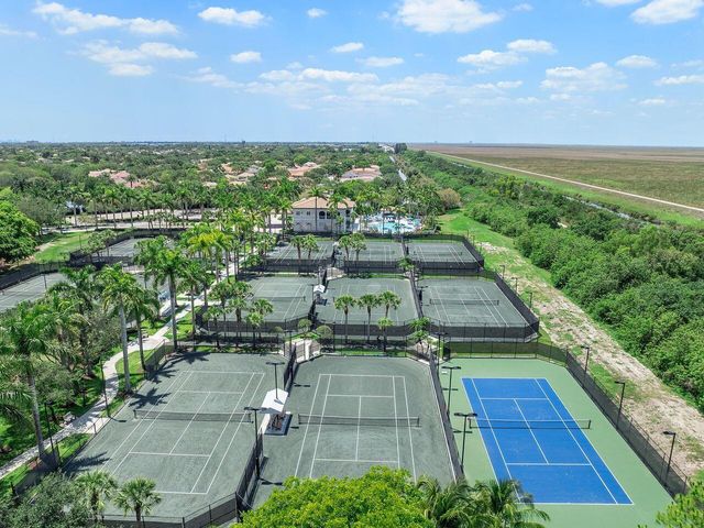 8040 NW 112th Terrace, Parkland, FL 33076
