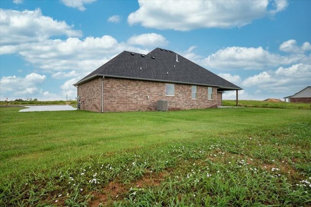 4364 Janie Way, Guthrie, OK 73044