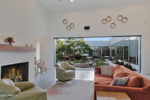 129 E WATER TANK Road, Gilbert, AZ 85296