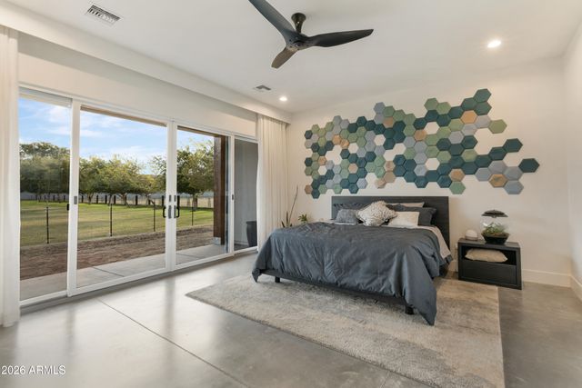 129 E WATER TANK Road, Gilbert, AZ 85296