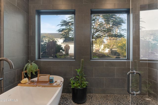 129 E WATER TANK Road, Gilbert, AZ 85296