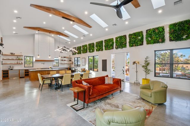 129 E WATER TANK Road, Gilbert, AZ 85296