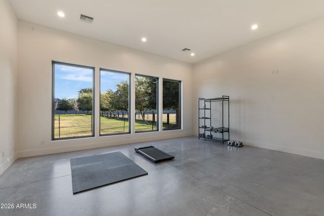 129 E WATER TANK Road, Gilbert, AZ 85296