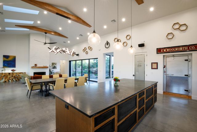 129 E WATER TANK Road, Gilbert, AZ 85296