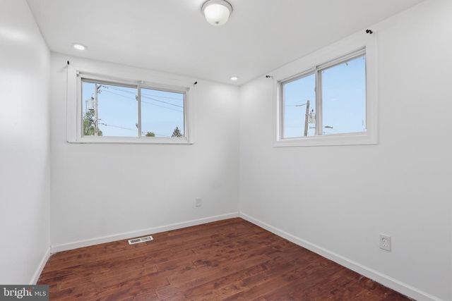 3280 BIRCH RD, Philadelphia, PA 19154