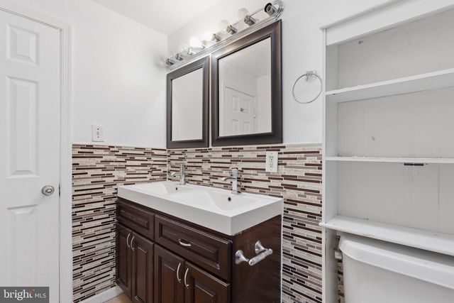 3280 BIRCH RD, Philadelphia, PA 19154