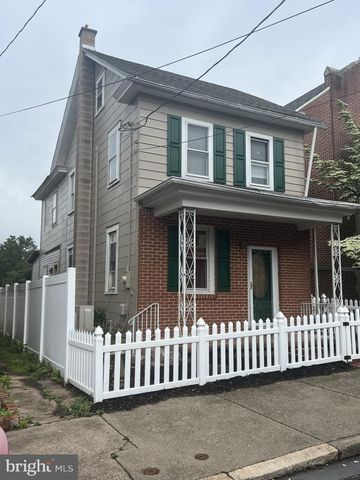 144 EAST ST, Williamstown, PA 17098