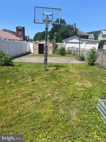 144 EAST ST, Williamstown, PA 17098