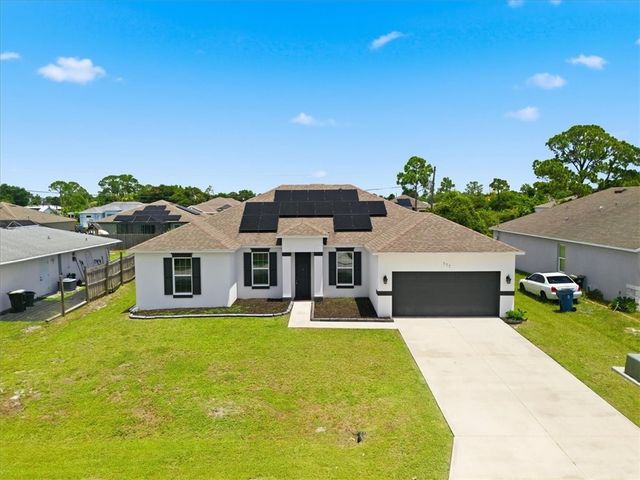 777 Indigo Street SE, Palm Bay, FL 32909