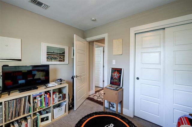 6306 Vioitha DR B, Austin, TX 78723