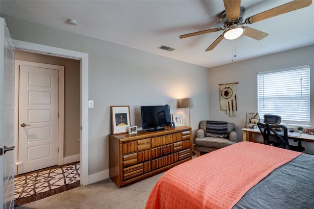 6306 Vioitha DR B, Austin, TX 78723