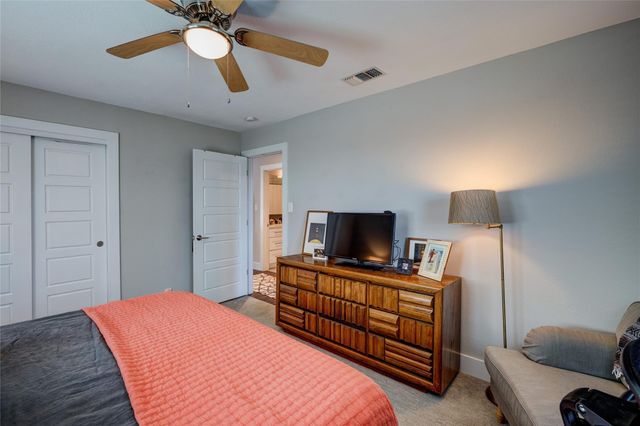 6306 Vioitha DR B, Austin, TX 78723