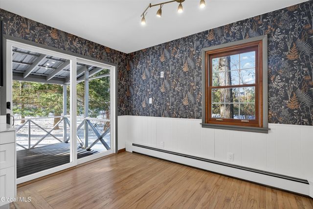 167 Redmond Road, Moreau, NY 12831