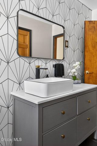 167 Redmond Road, Moreau, NY 12831