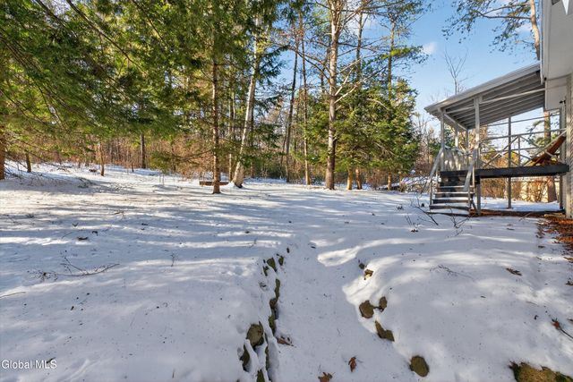 167 Redmond Road, Moreau, NY 12831