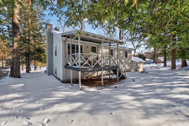 167 Redmond Road, Moreau, NY 12831