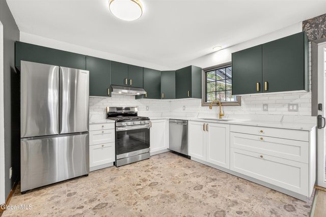 167 Redmond Road, Moreau, NY 12831