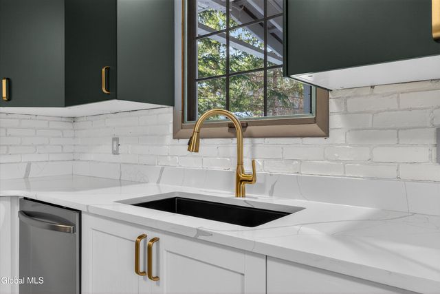 167 Redmond Road, Moreau, NY 12831