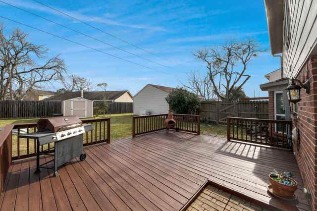 2503 Country Place Drive, Richmond, TX 77406