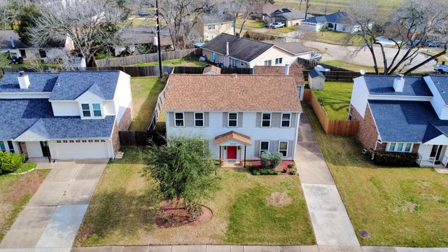 2503 Country Place Drive, Richmond, TX 77406