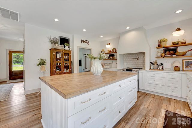 14871 Deer Hollow Drive, Gold Hill, NC 28071