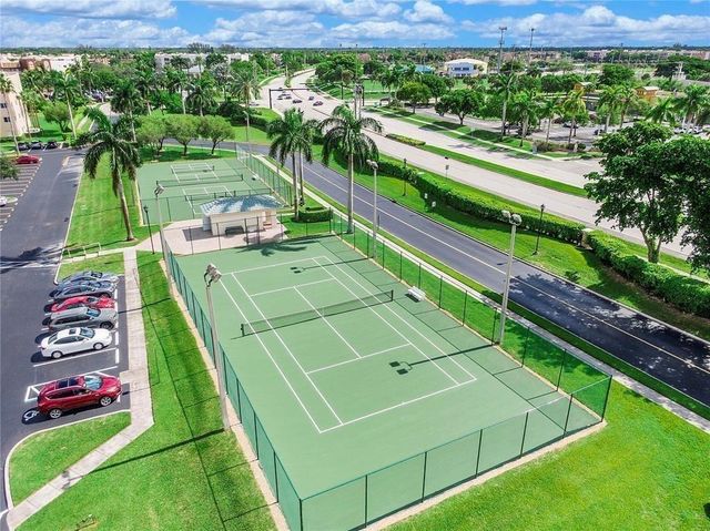 7647 Southampton Terrace 308, Tamarac, FL 33321
