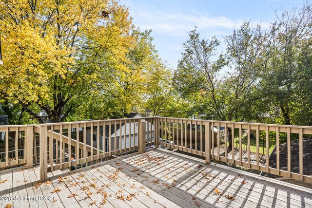 614 E Brandeis Ave, Louisville, KY 40217