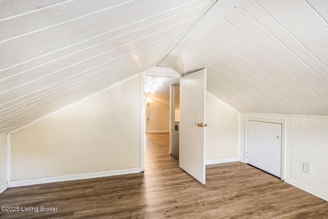 614 E Brandeis Ave, Louisville, KY 40217