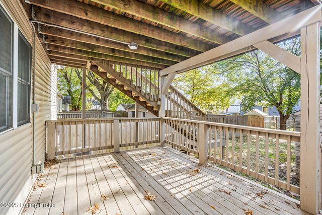 614 E Brandeis Ave, Louisville, KY 40217