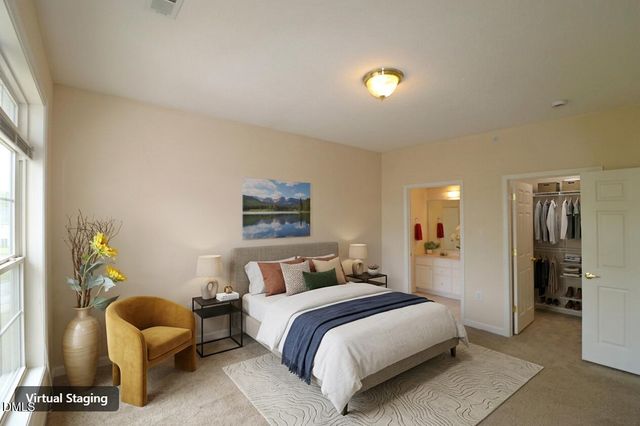 2521 Friedland Place 300, Raleigh, NC 27617