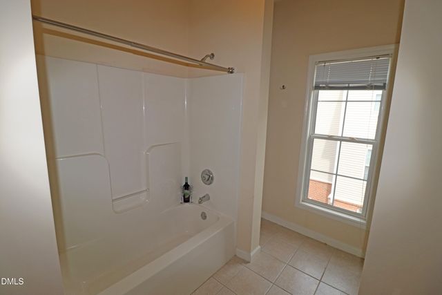 2521 Friedland Place 300, Raleigh, NC 27617