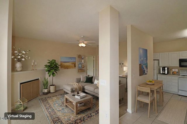 2521 Friedland Place 300, Raleigh, NC 27617