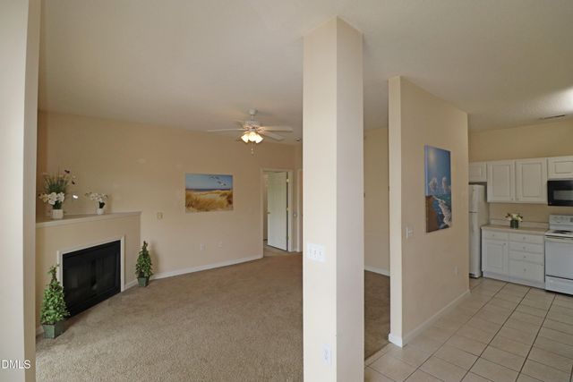 2521 Friedland Place 300, Raleigh, NC 27617