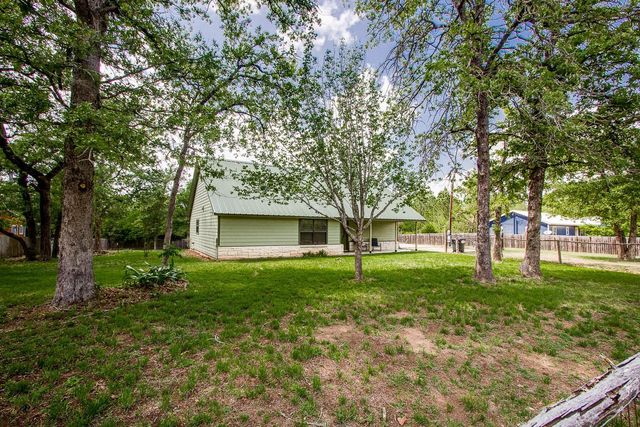 134 HIGH TIMBERS RD, Bastrop, TX 78602