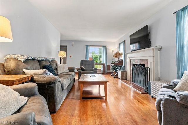 1695 Wiltshire Road, Akron, OH 44313