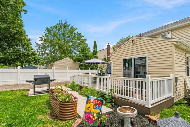 1695 Wiltshire Road, Akron, OH 44313