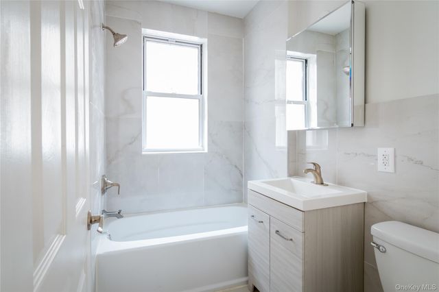 1501 Teller Avenue, Bronx, NY 10457