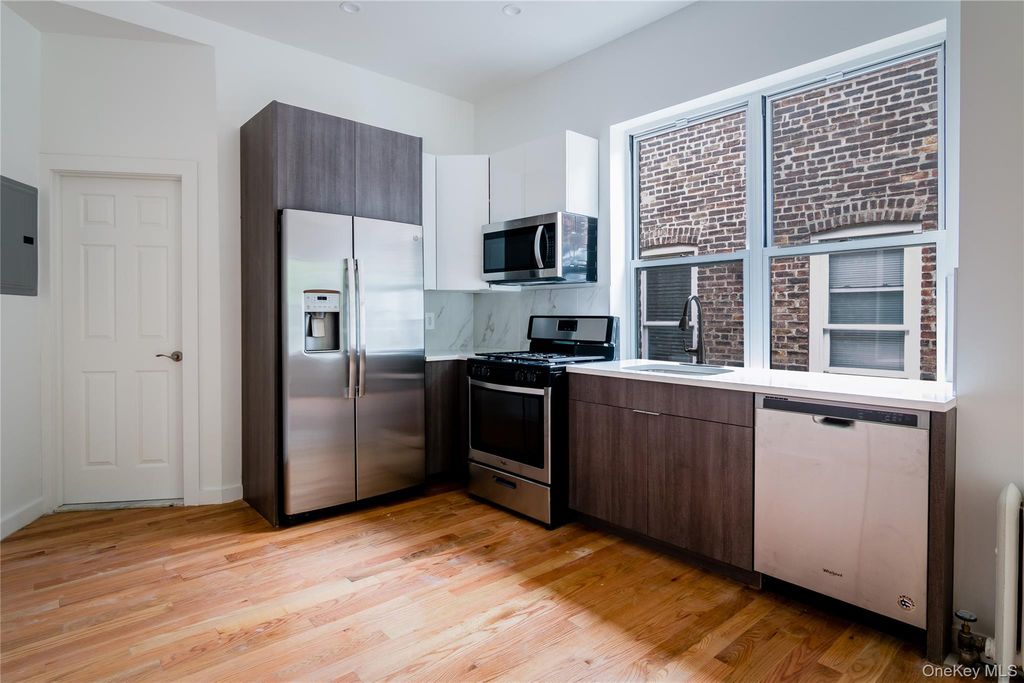 1501 Teller Avenue, Bronx, NY 10457 — photo 3