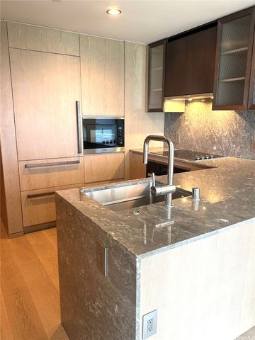 1000 Auahi Street 1906, Honolulu, HI 96814