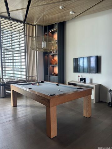 1000 Auahi Street 1906, Honolulu, HI 96814