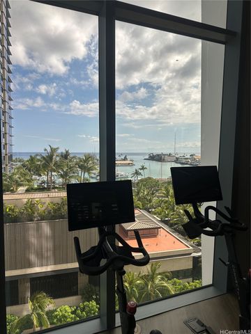 1000 Auahi Street 1906, Honolulu, HI 96814
