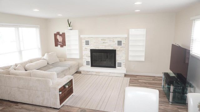 7603 28th AVENUE, Kenosha, WI 53143